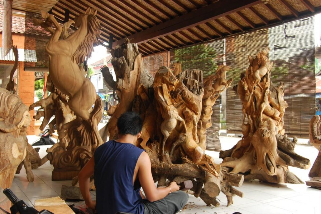 Wood Carving Ubud Art - Bali Culture Tours - Experience Balinese Culture